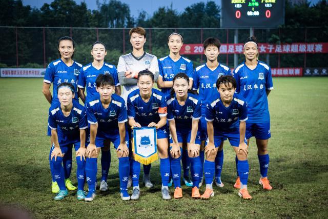 王钰栋复制精彩 经典战浙江绿城2比3惜败申花